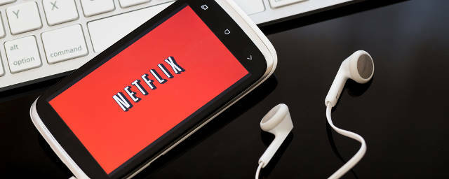 क्या-new-Netflix से अक्टूबर 2015 के-मुख्य