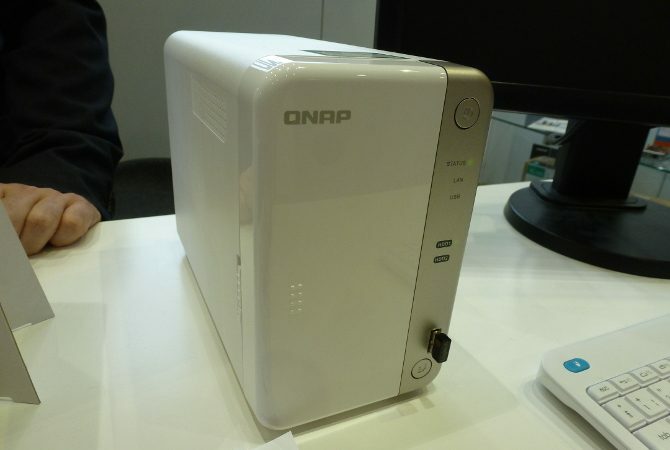 QNAP TS-251B NAS संग्रहण