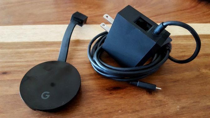 chromecast-अल्ट्रा और अनुकूलक